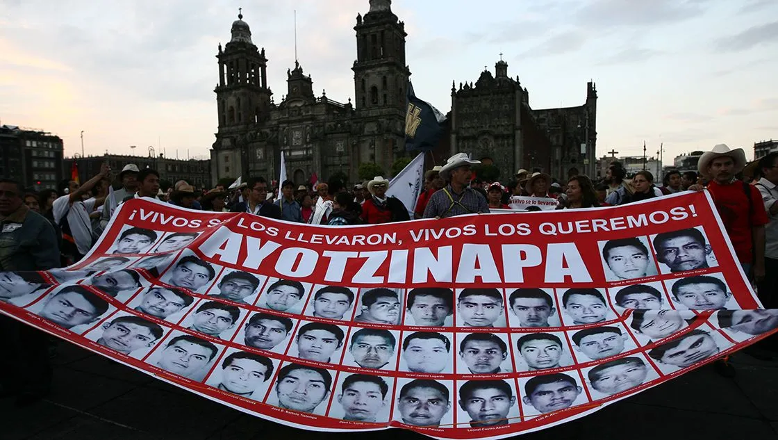 Ayotzinapa: AMLO